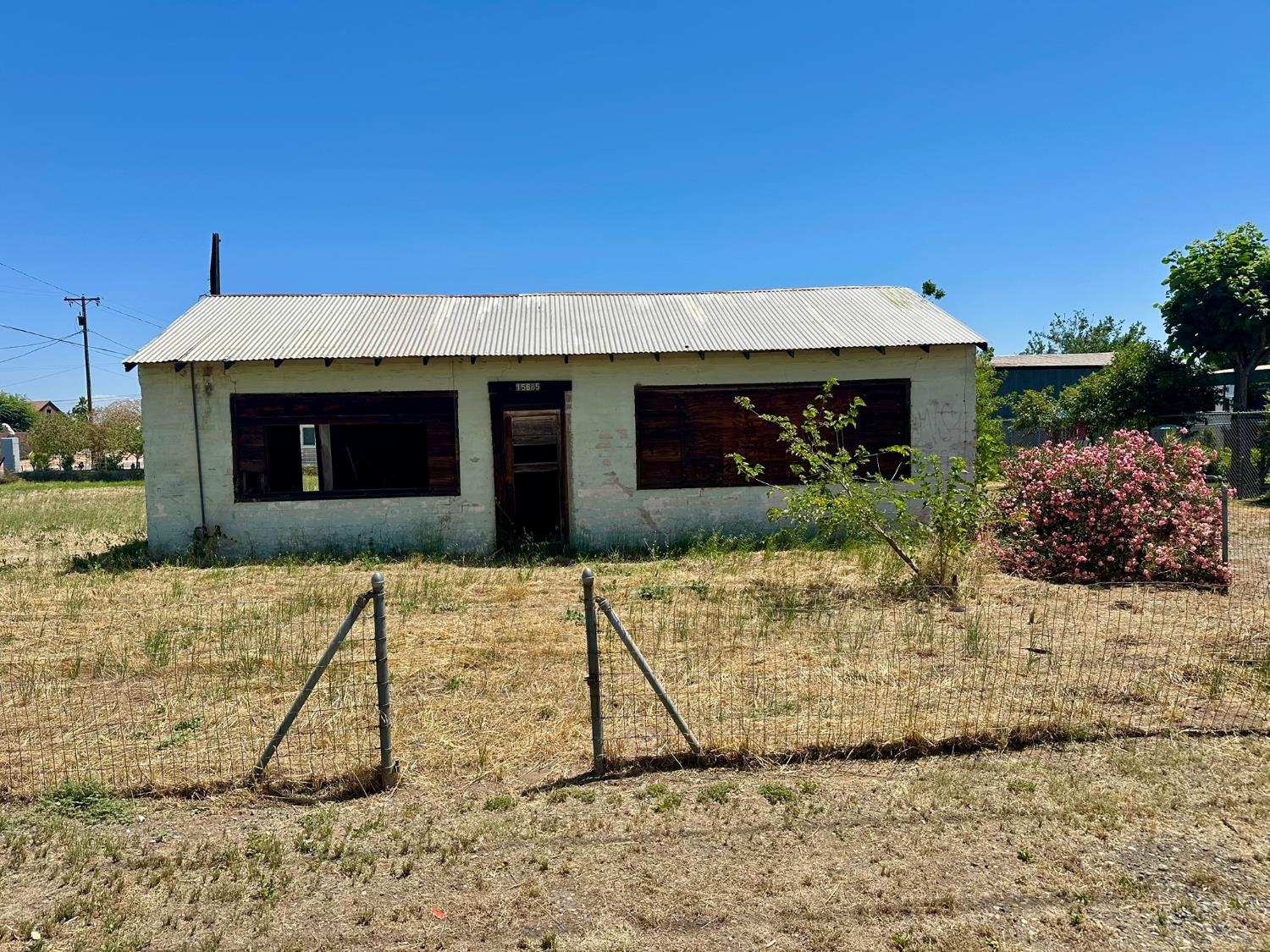 15685 Watson, Madera, CA 93638