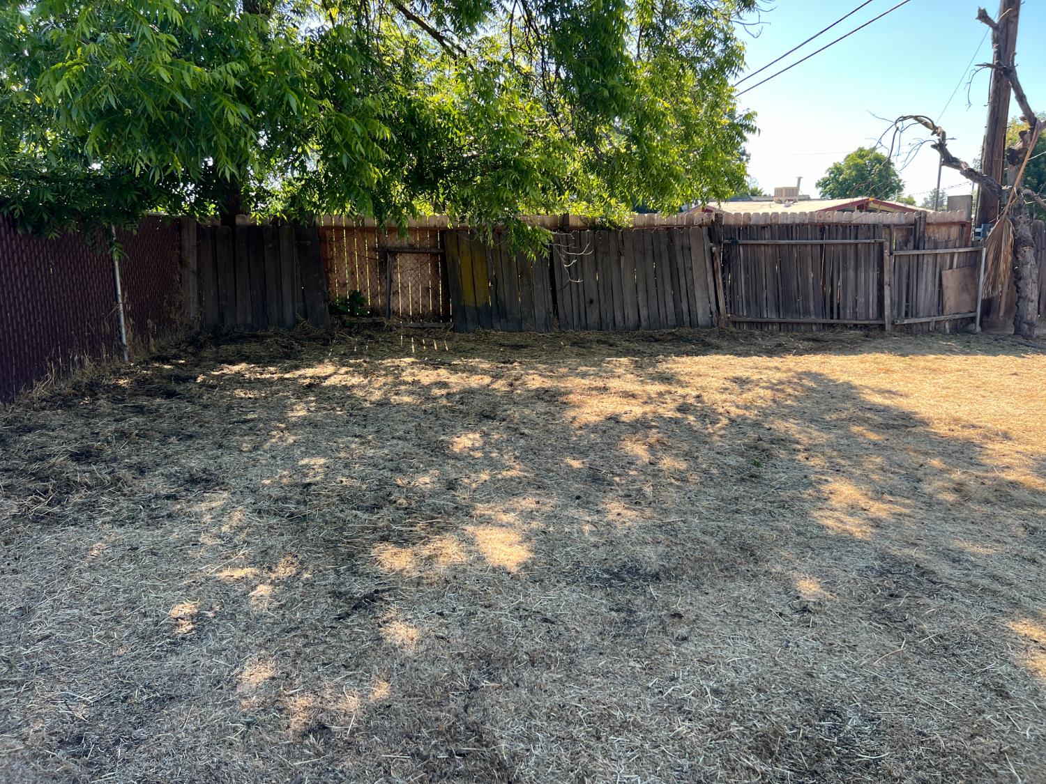 3988 N Fresno St, Fresno, CA 93726