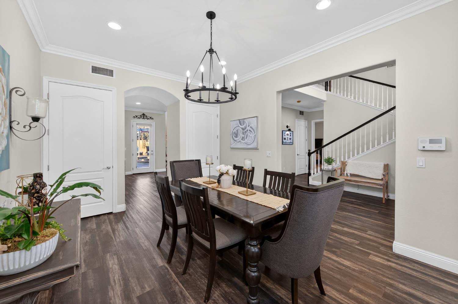 1303 Jordan Ave, Clovis, CA 93611