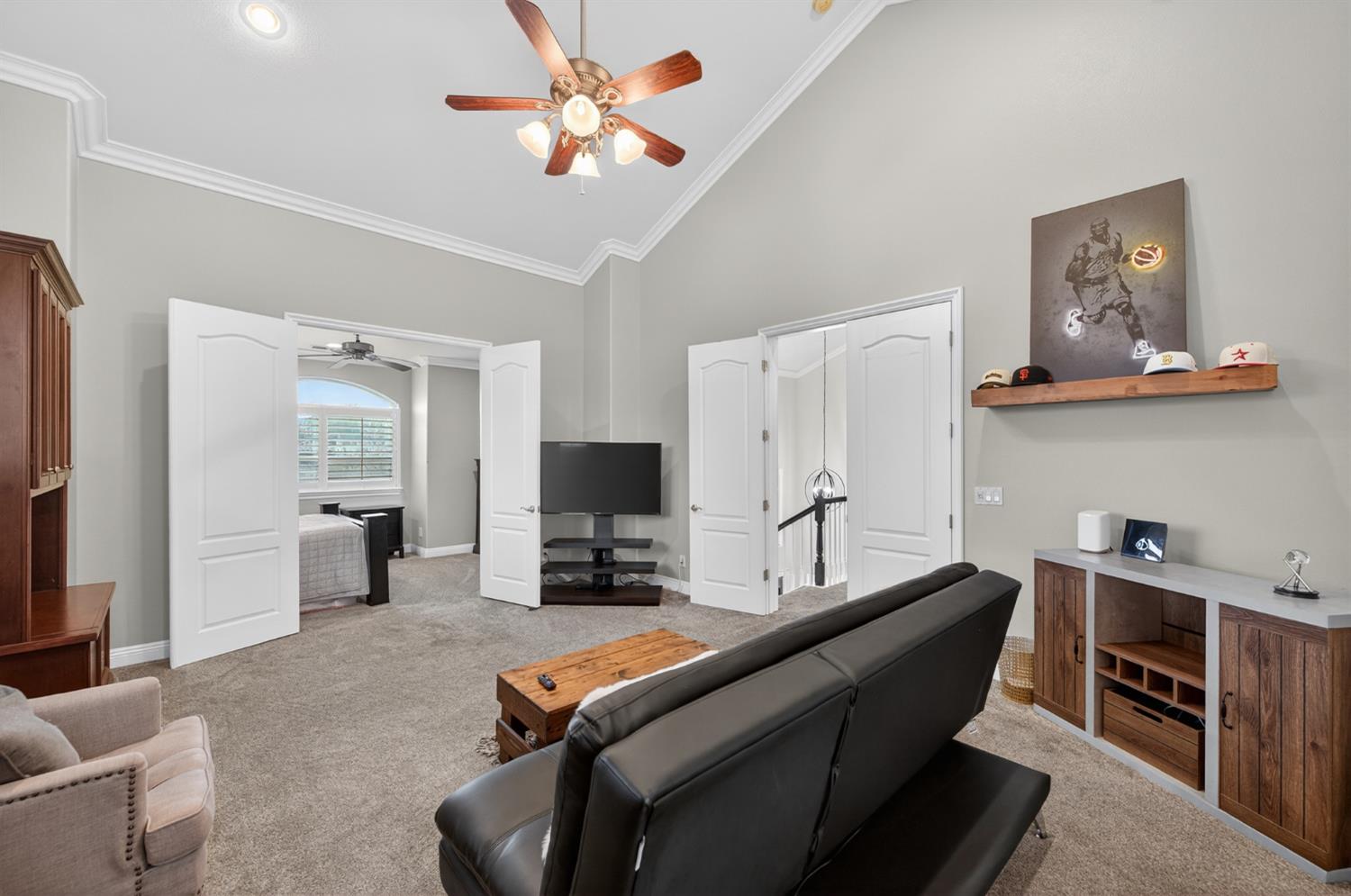1303 Jordan Ave, Clovis, CA 93611