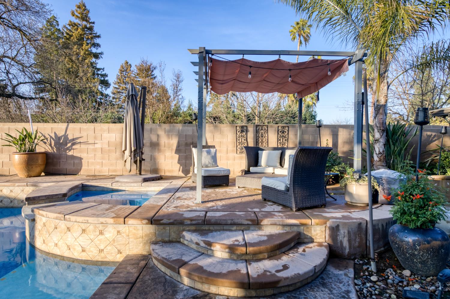 1303 Jordan Ave, Clovis, CA 93611