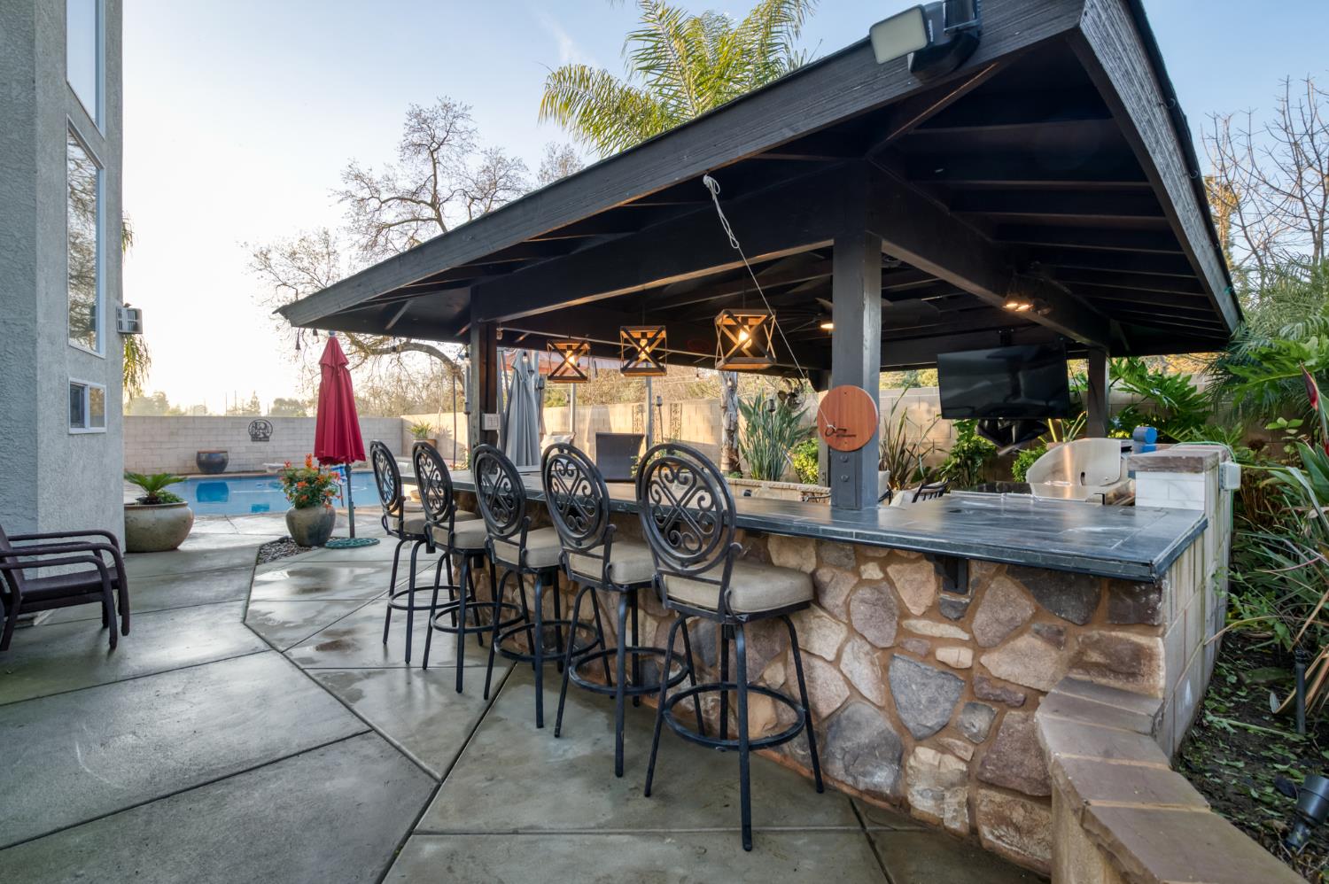 1303 Jordan Ave, Clovis, CA 93611