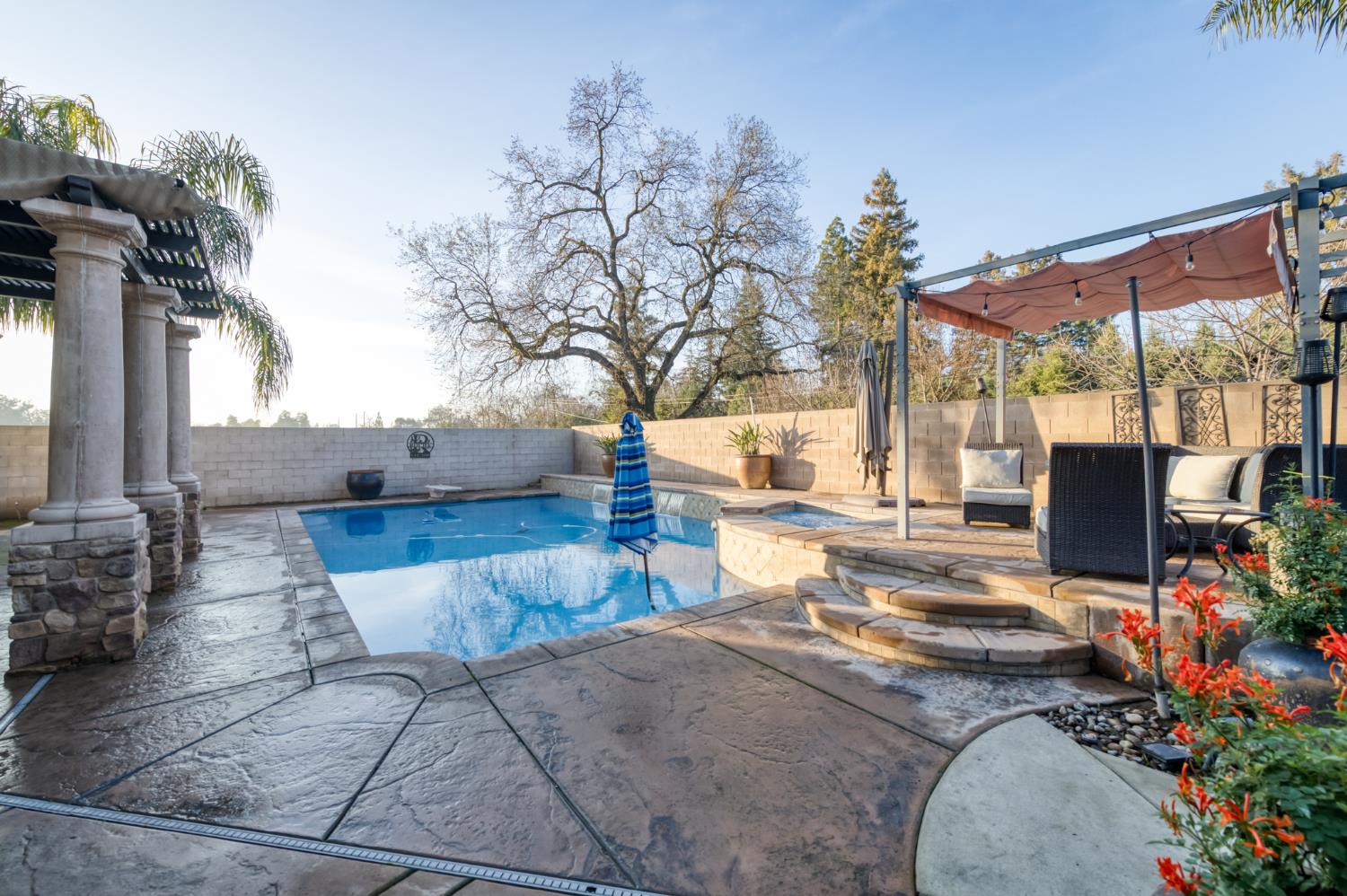 1303 Jordan Ave, Clovis, CA 93611