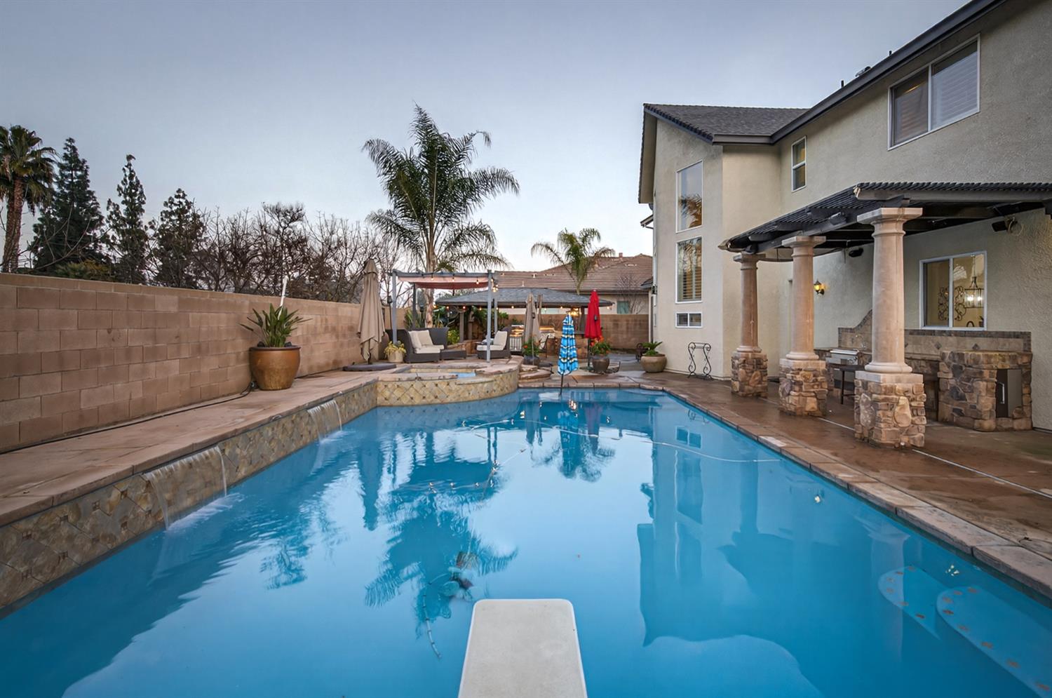 1303 Jordan Ave, Clovis, CA 93611