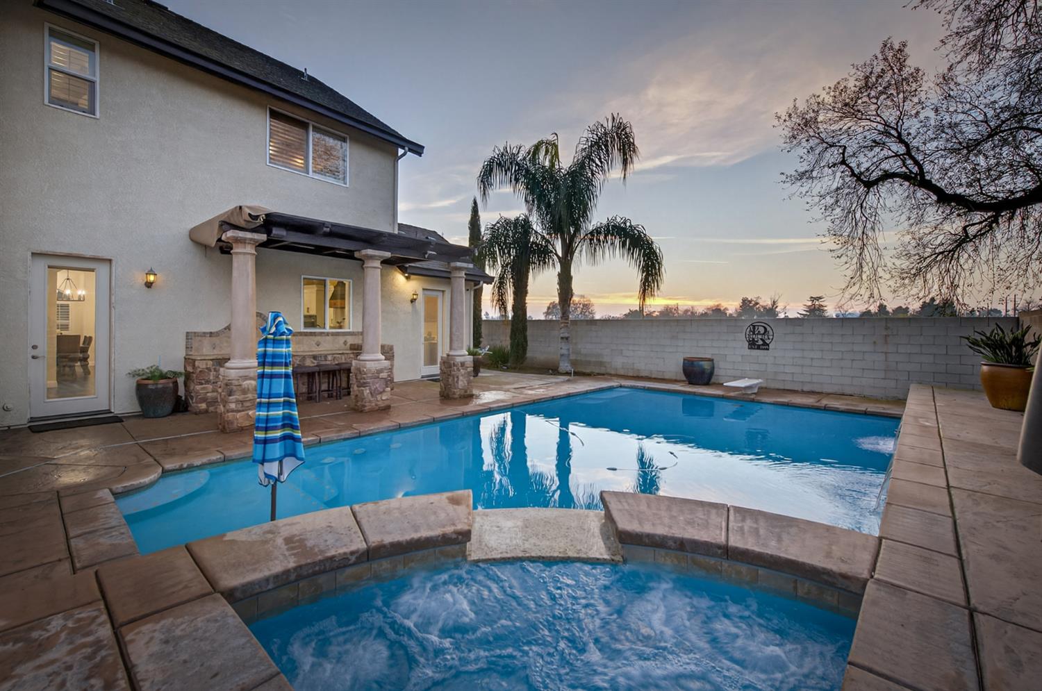 1303 Jordan Ave, Clovis, CA 93611