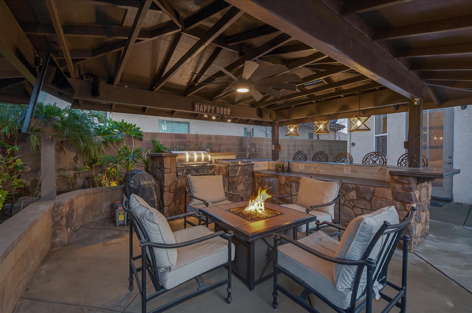 1303 Jordan Ave, Clovis, CA 93611