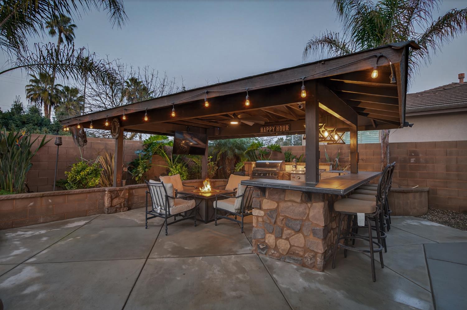 1303 Jordan Ave, Clovis, CA 93611