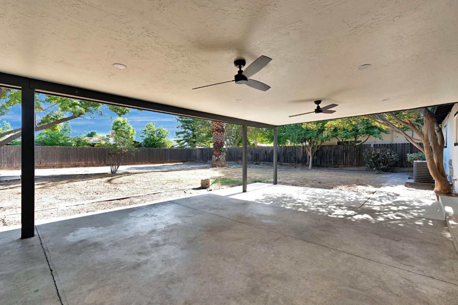 1415 Winter St, Kingsburg, CA 93631