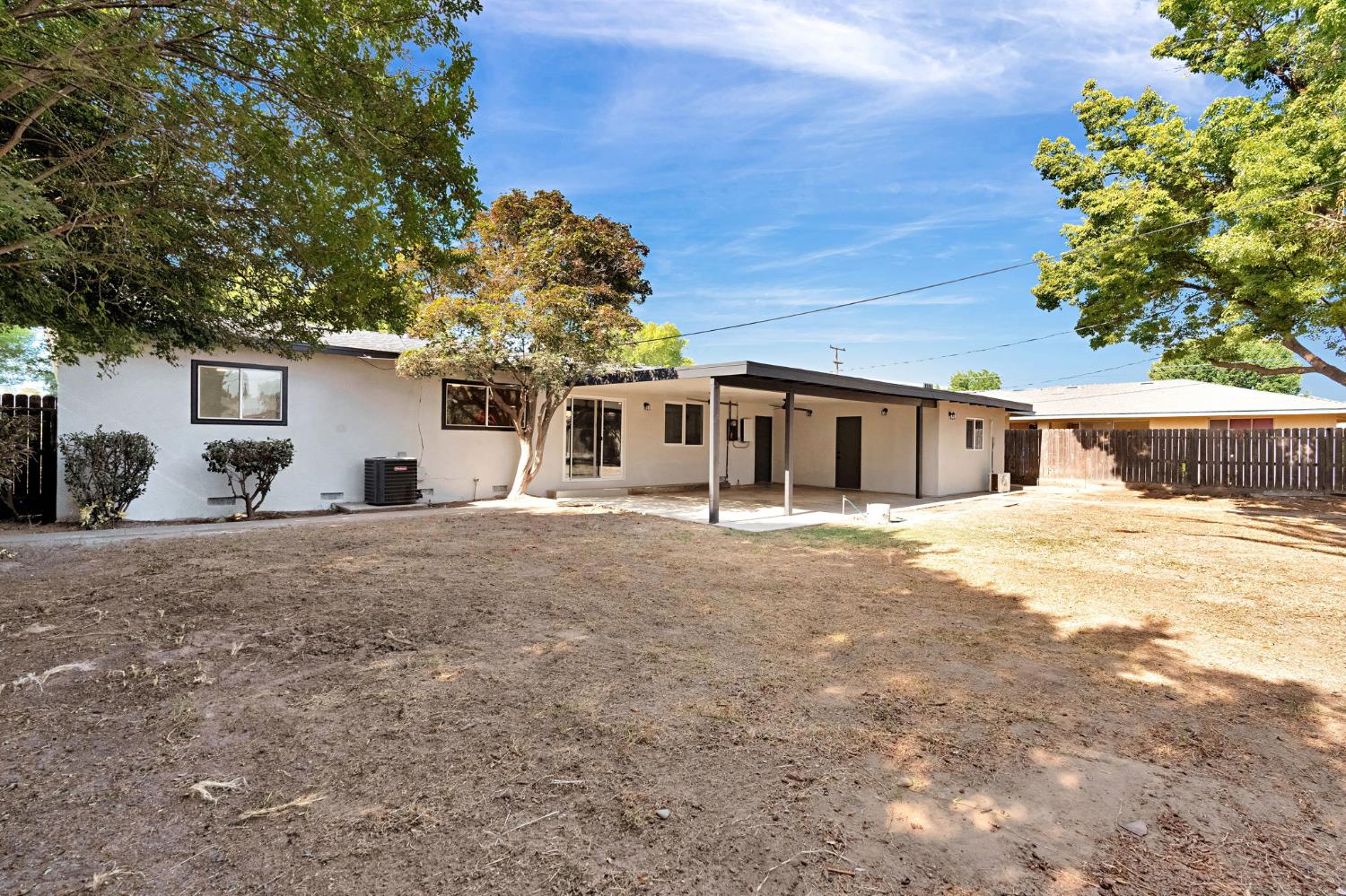 1415 Winter St, Kingsburg, CA 93631