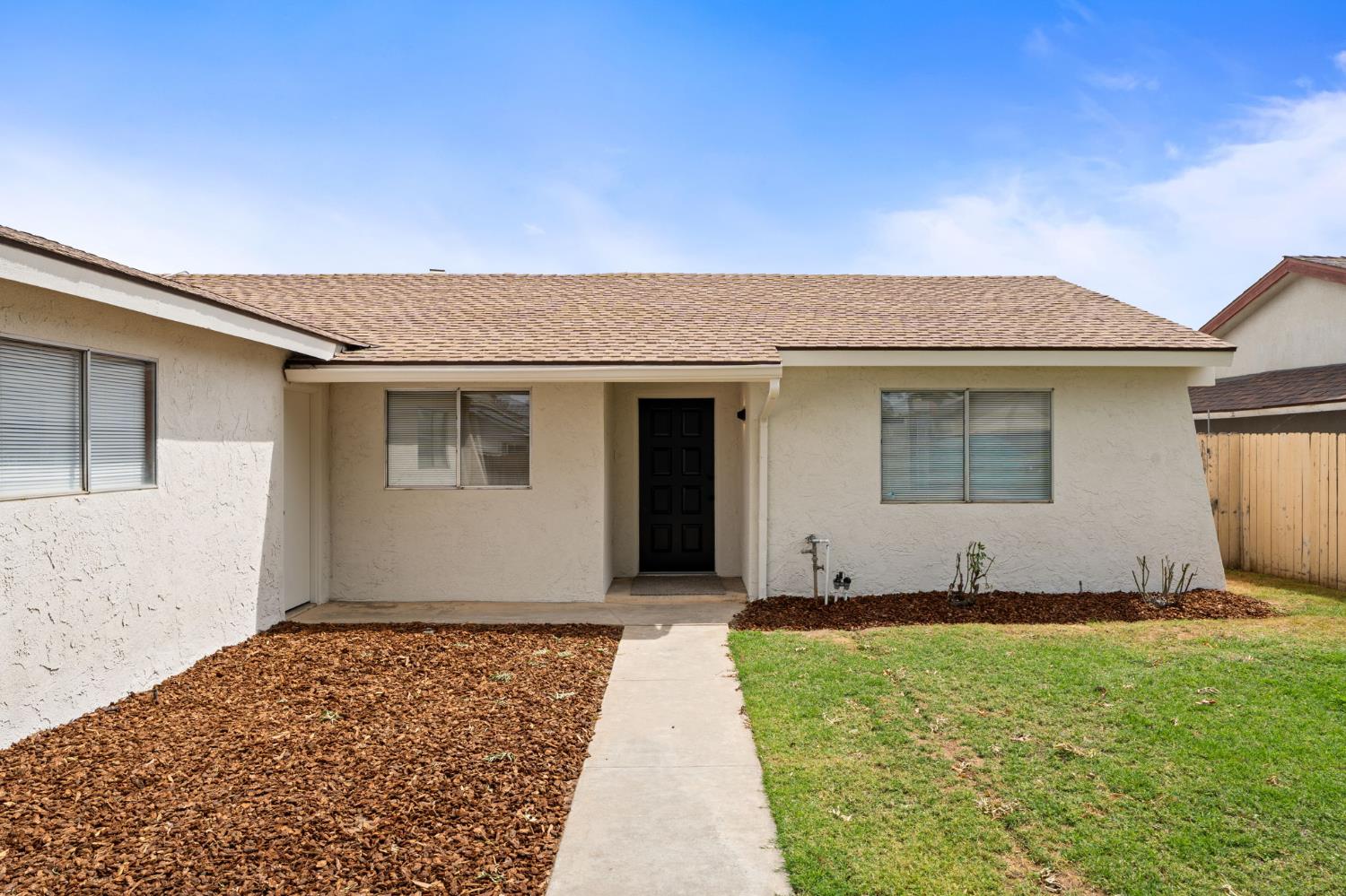 5339 W Swift Ave, Fresno, CA 93722
