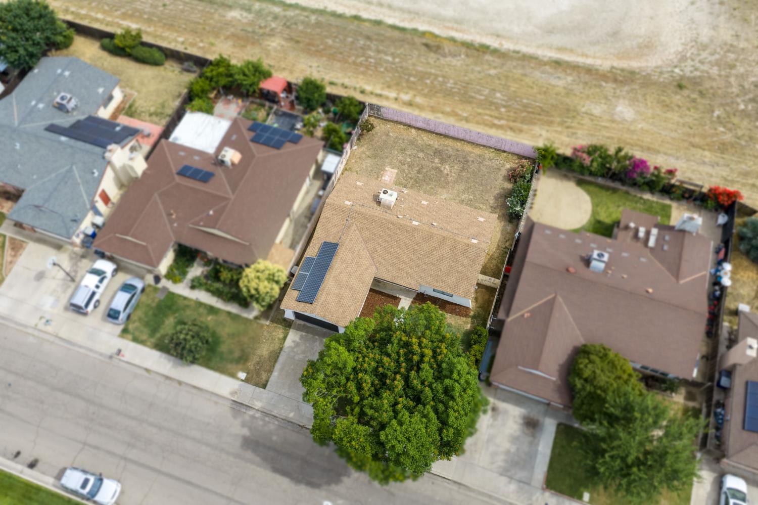 5339 W Swift Ave, Fresno, CA 93722
