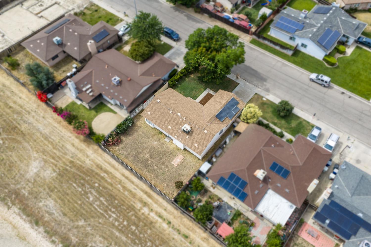 5339 W Swift Ave, Fresno, CA 93722