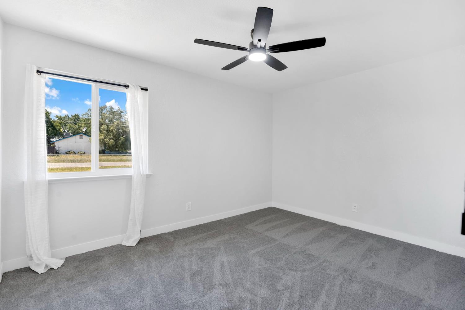 17563 Road 25, Madera, CA 93638