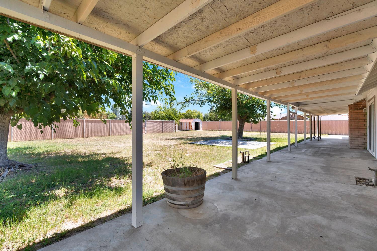 17563 Road 25, Madera, CA 93638