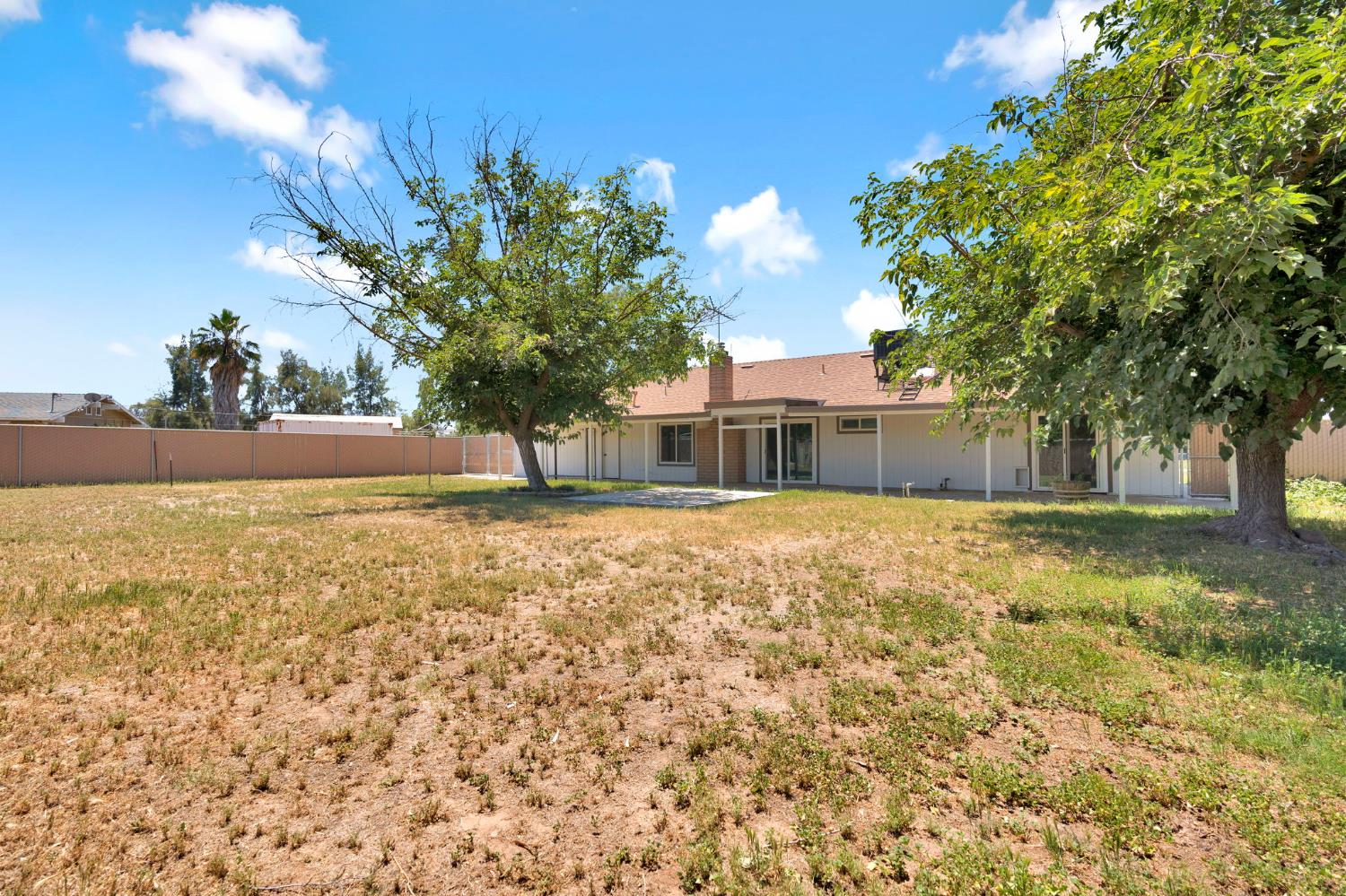 17563 Road 25, Madera, CA 93638