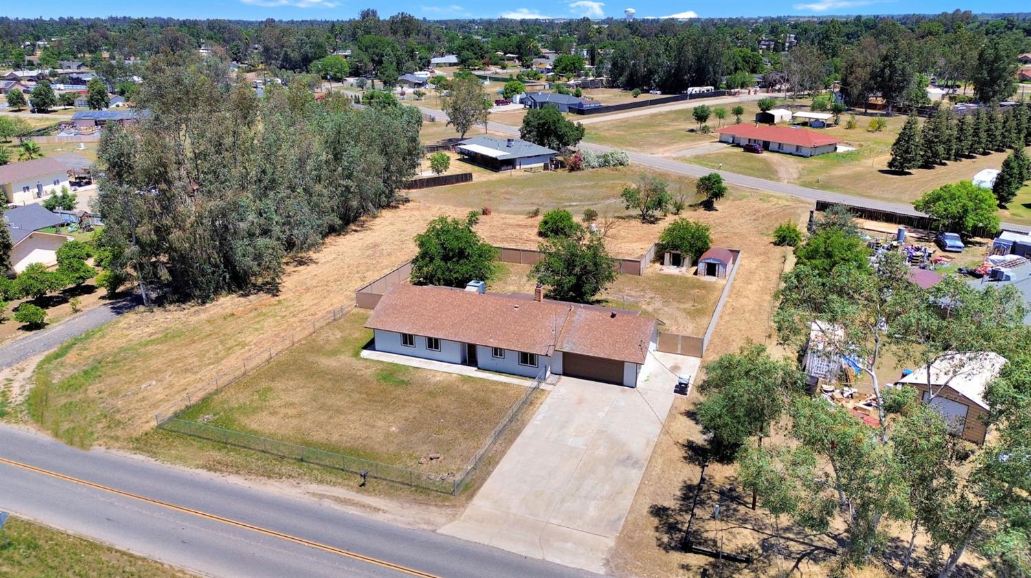 17563 Road 25, Madera, CA 93638