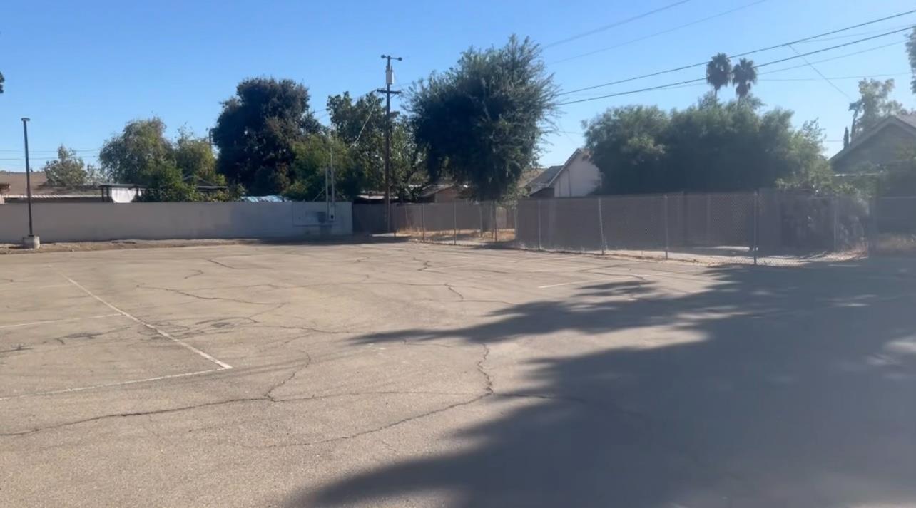 2136 E Market street, Stockton, CA 95205