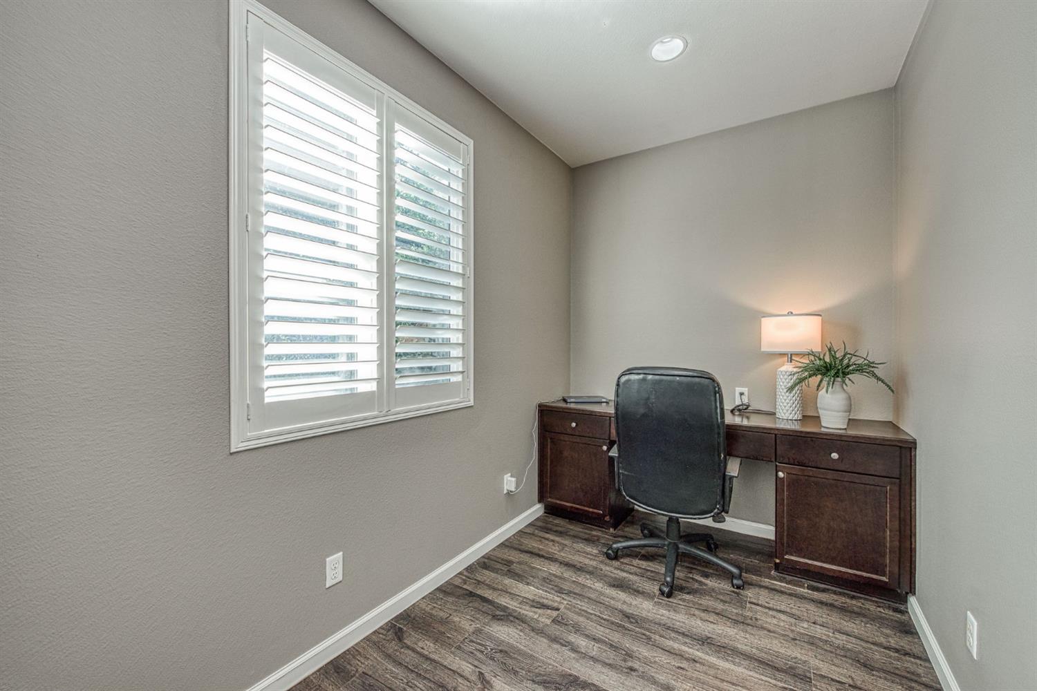 3352 Monterosa Ln, Clovis, CA 93619