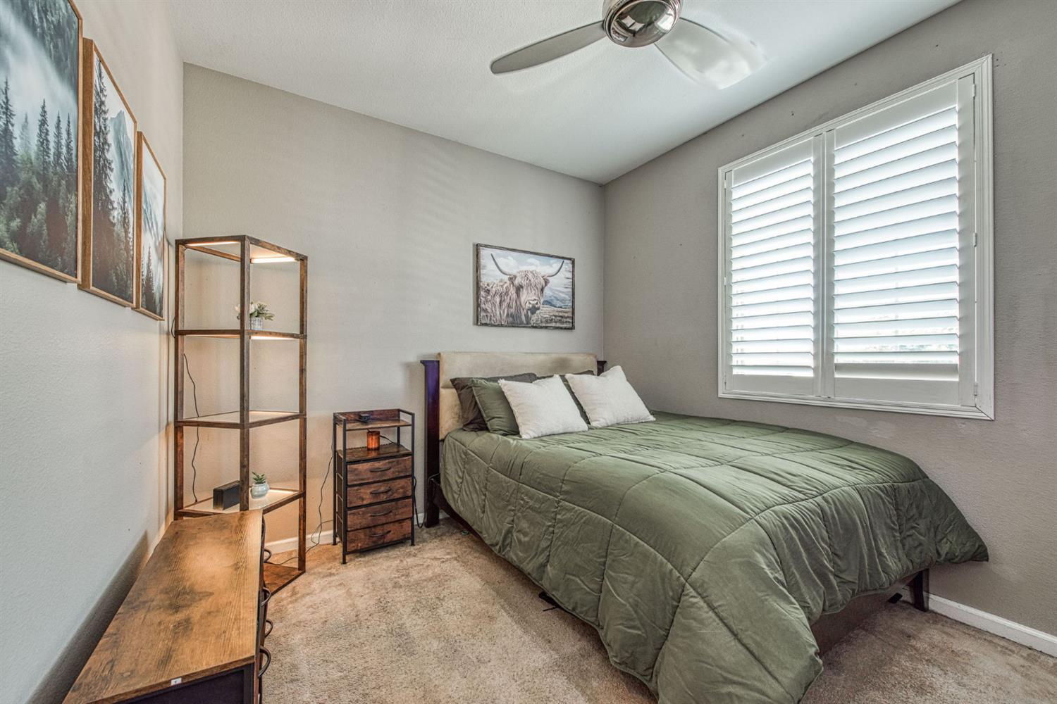3352 Monterosa Ln, Clovis, CA 93619