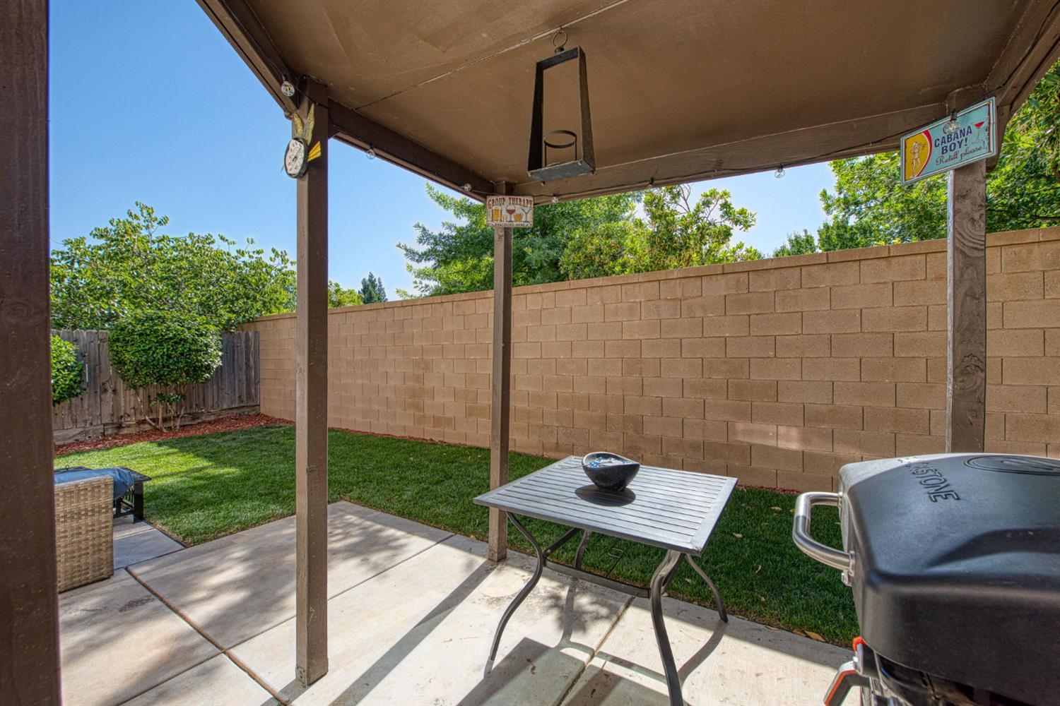 3352 Monterosa Ln, Clovis, CA 93619