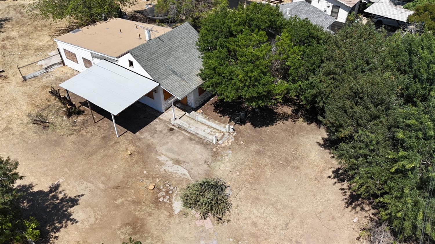 5185 Mission, Fresno, CA 93722