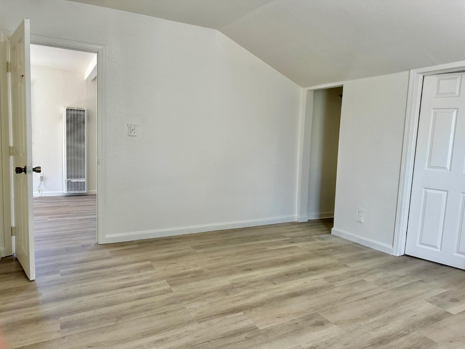 809 Washington Ave, Madera, CA 93638