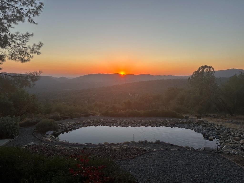 43016 Sunshine Mountain Rd, Oakhurst, CA 93644