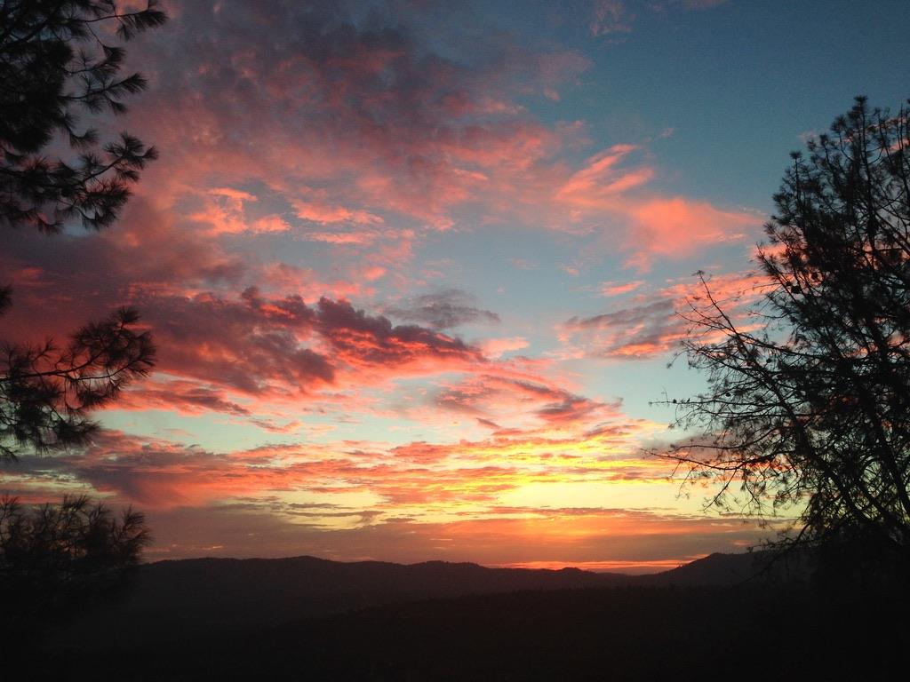 43016 Sunshine Mountain Rd, Oakhurst, CA 93644