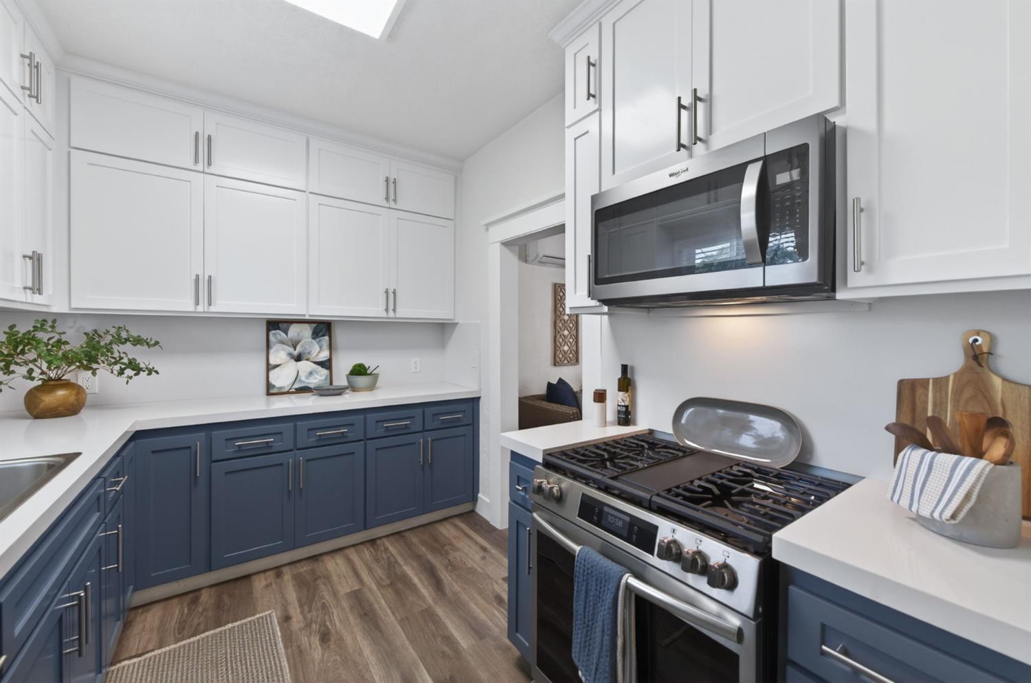 1348 Union St, Kingsburg, CA 93631