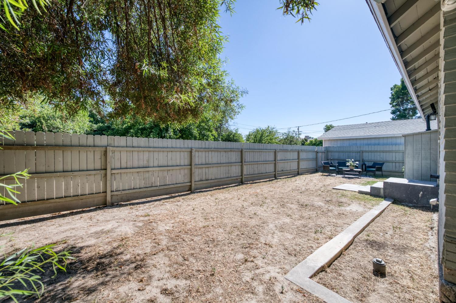 1348 Union St, Kingsburg, CA 93631