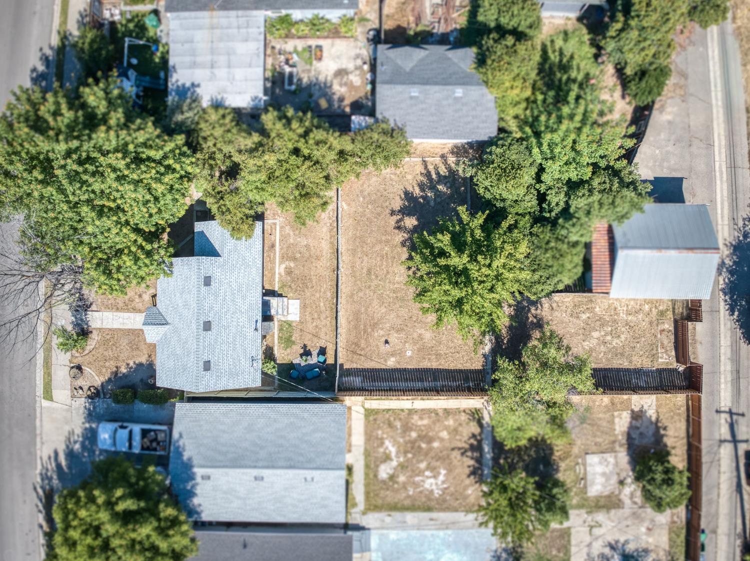 1348 Union St, Kingsburg, CA 93631