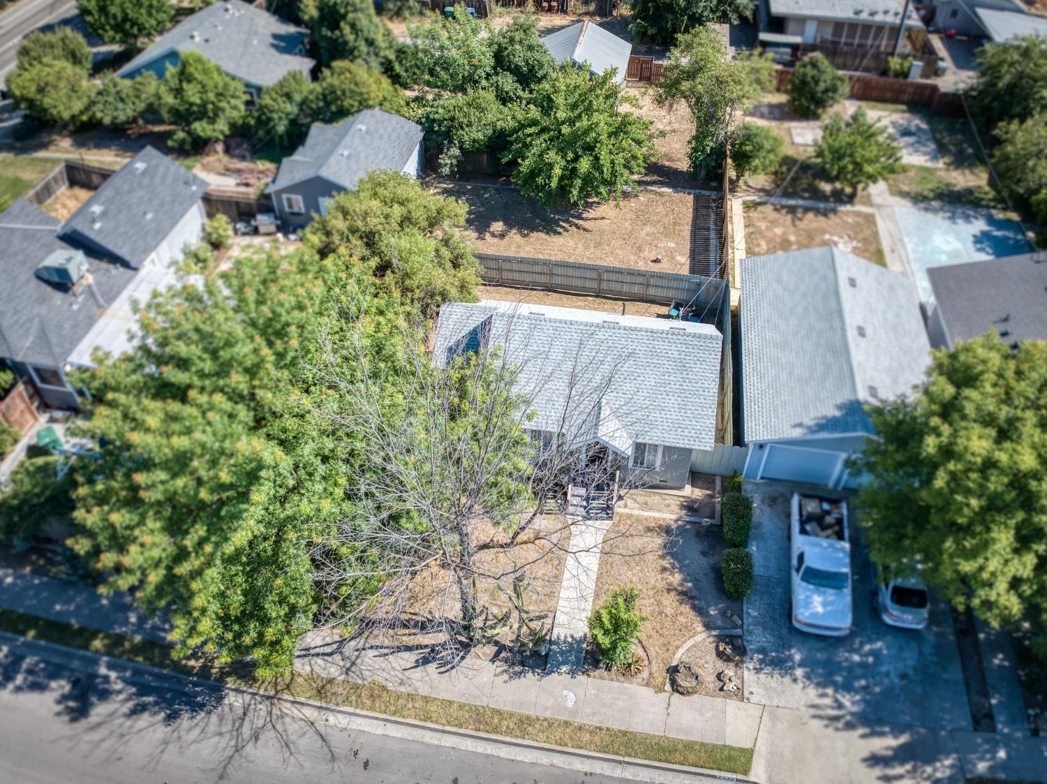 1348 Union St, Kingsburg, CA 93631
