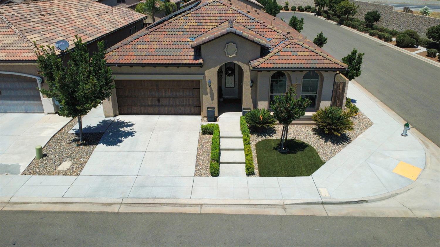 6572 W Stuart Ave, Fresno, CA 93723