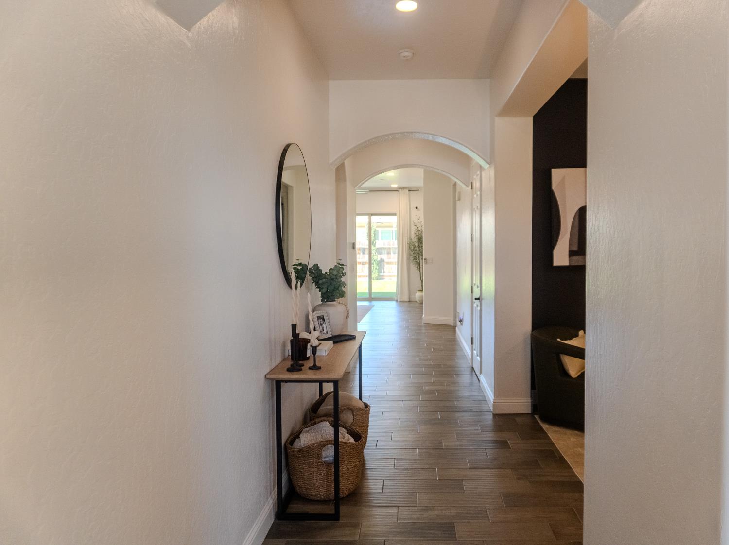6572 W Stuart Ave, Fresno, CA 93723