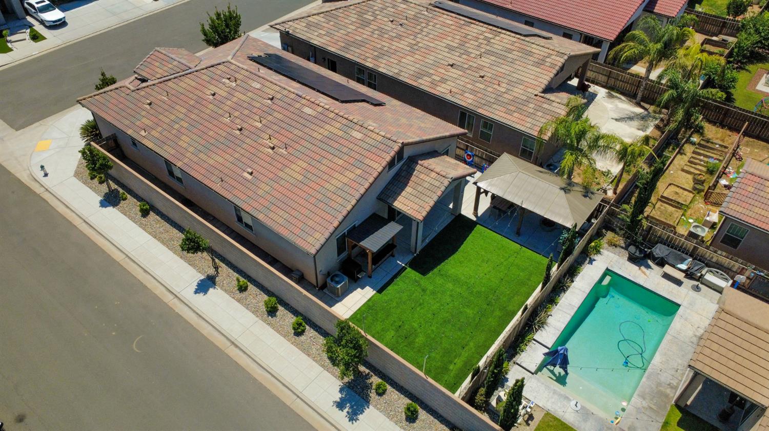 6572 W Stuart Ave, Fresno, CA 93723