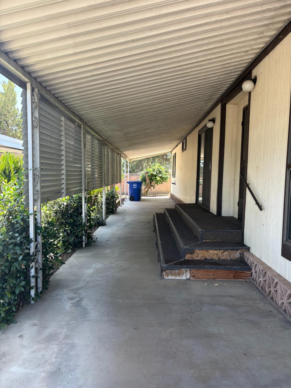 1300 W Olson Ave #127, Reedley, CA 93654
