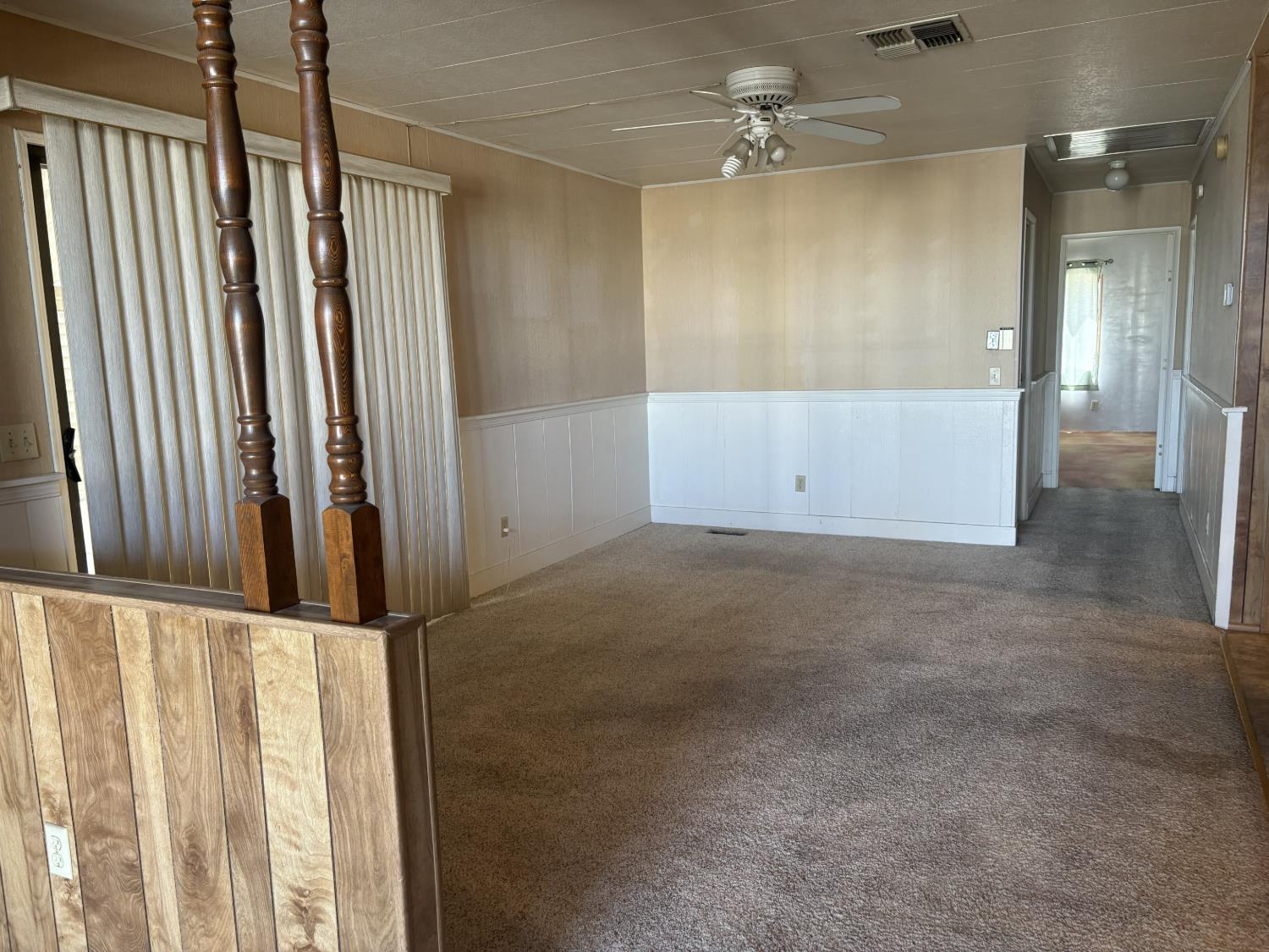 1300 W Olson Ave #127, Reedley, CA 93654