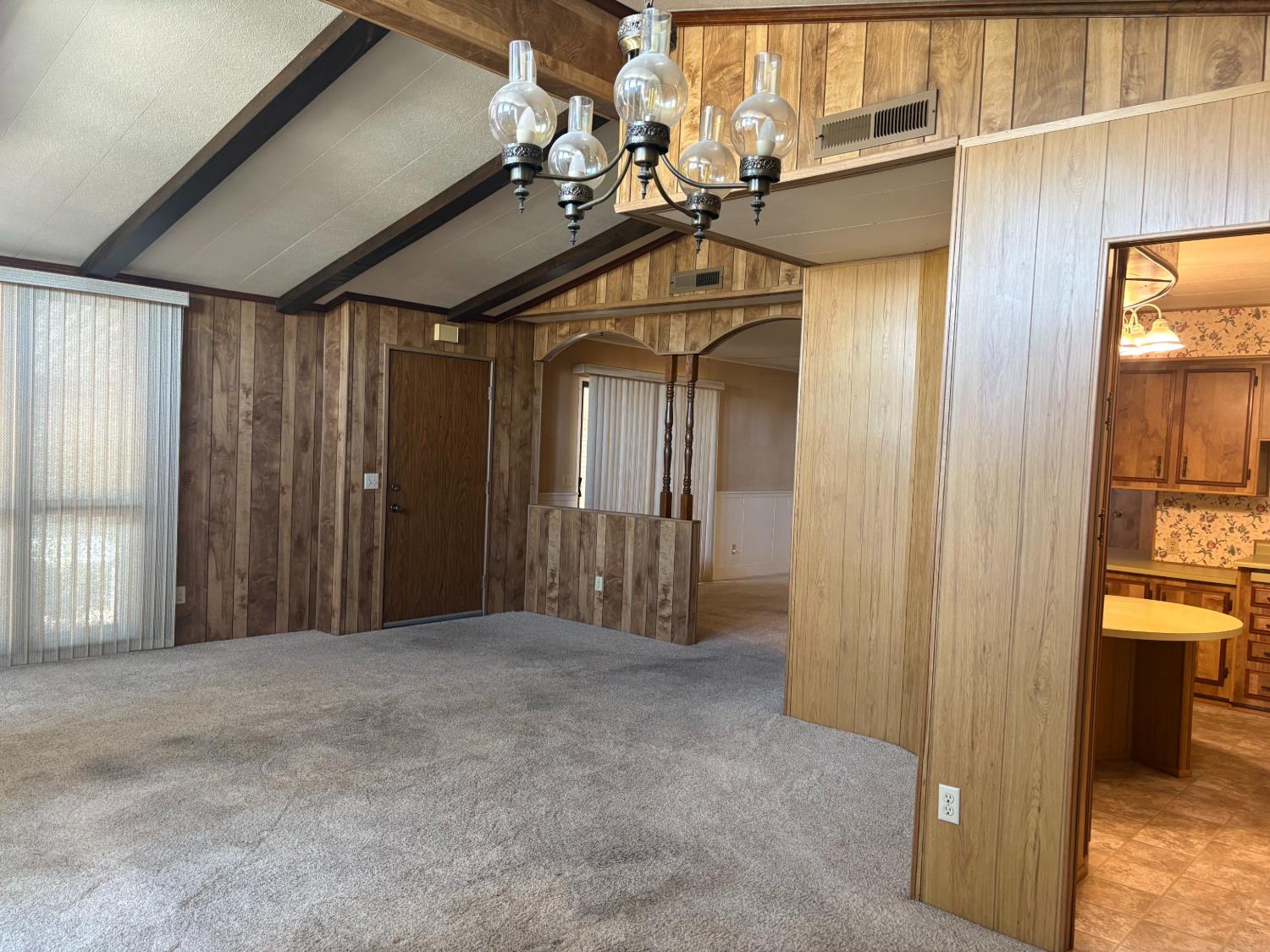 1300 W Olson Ave #127, Reedley, CA 93654