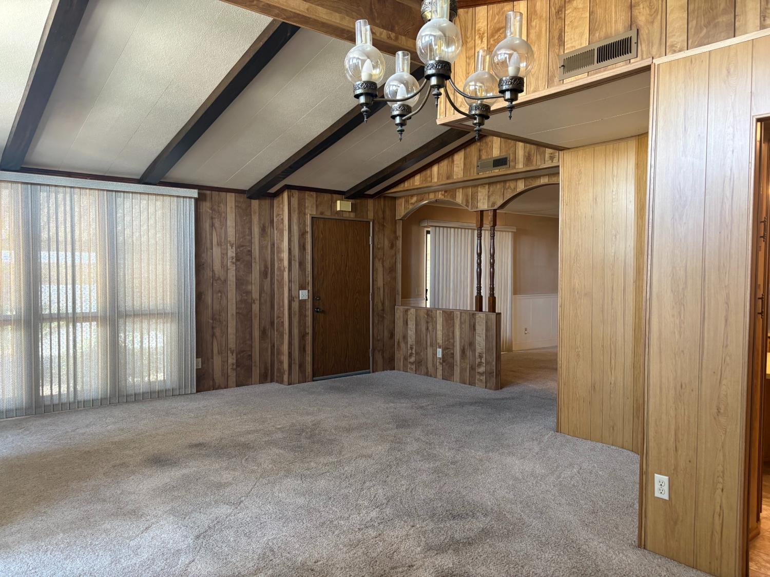 1300 W Olson Ave #127, Reedley, CA 93654