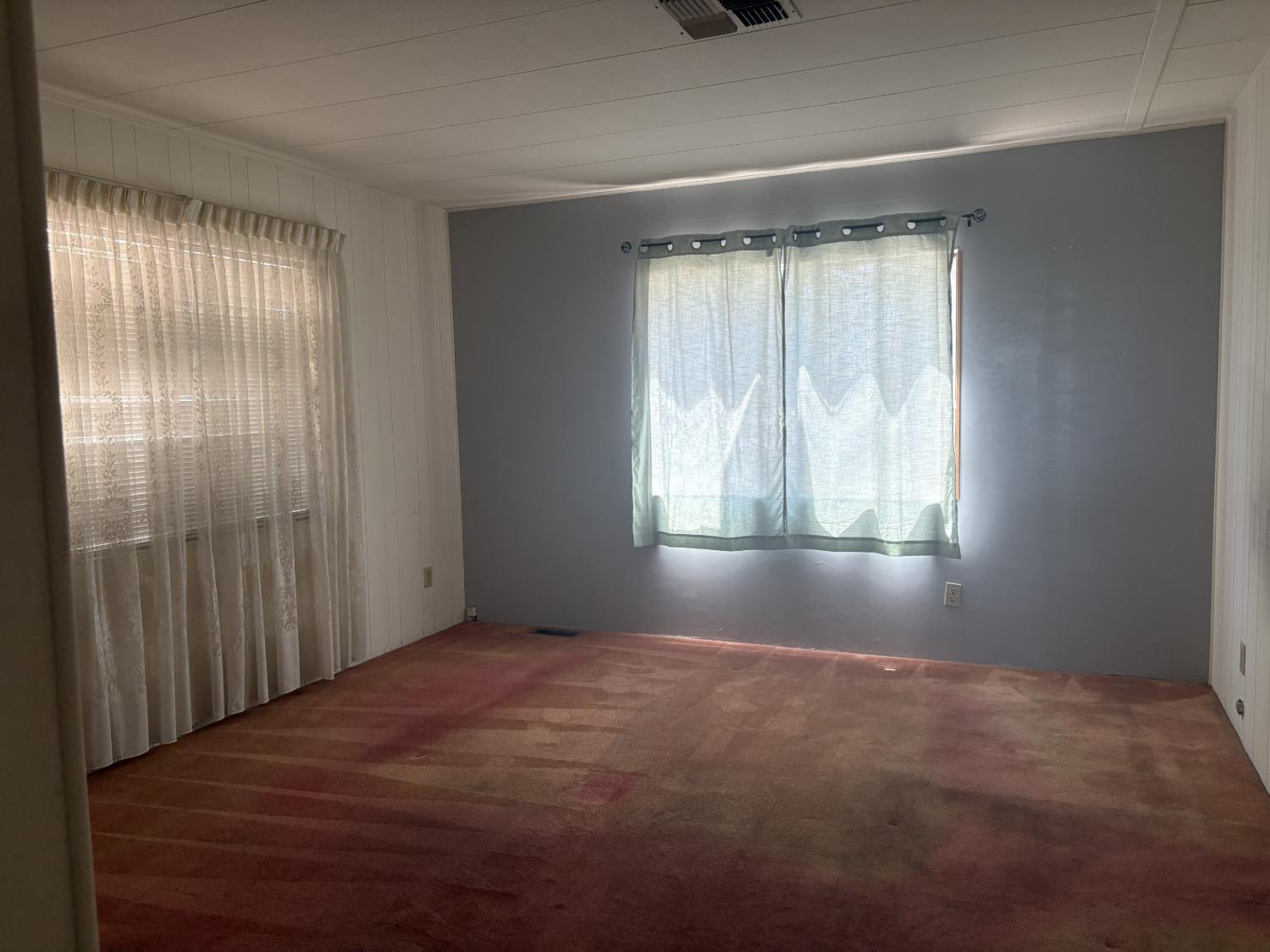 1300 W Olson Ave #127, Reedley, CA 93654