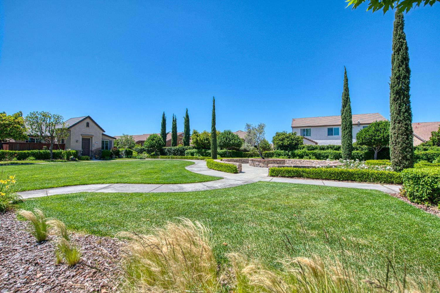 4122 Heritage Ave, Clovis, CA 93619