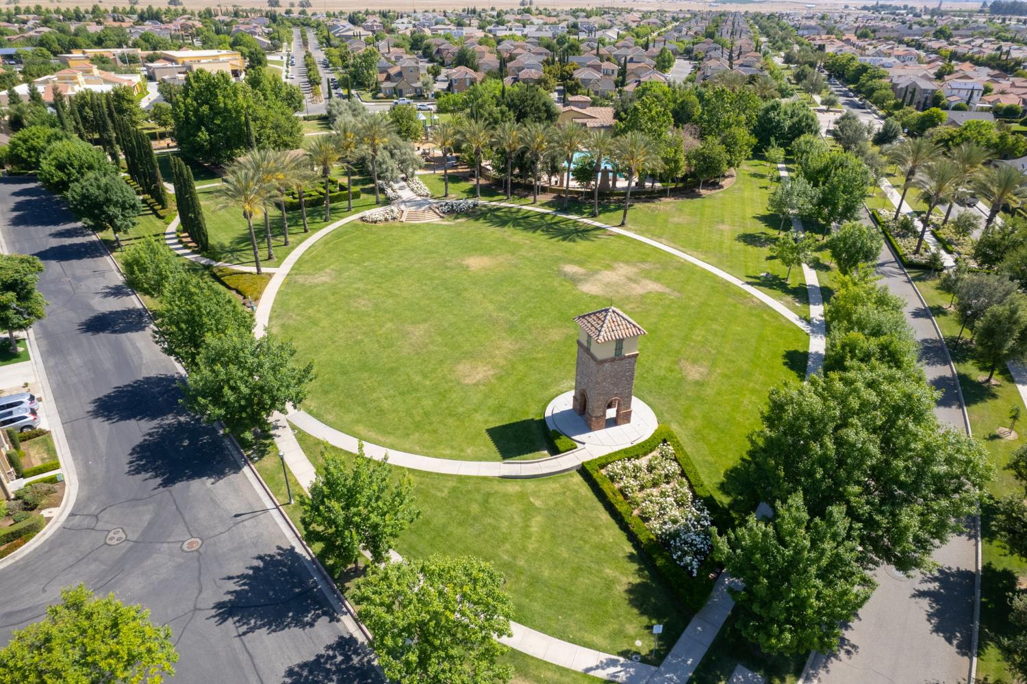 4122 Heritage Ave, Clovis, CA 93619