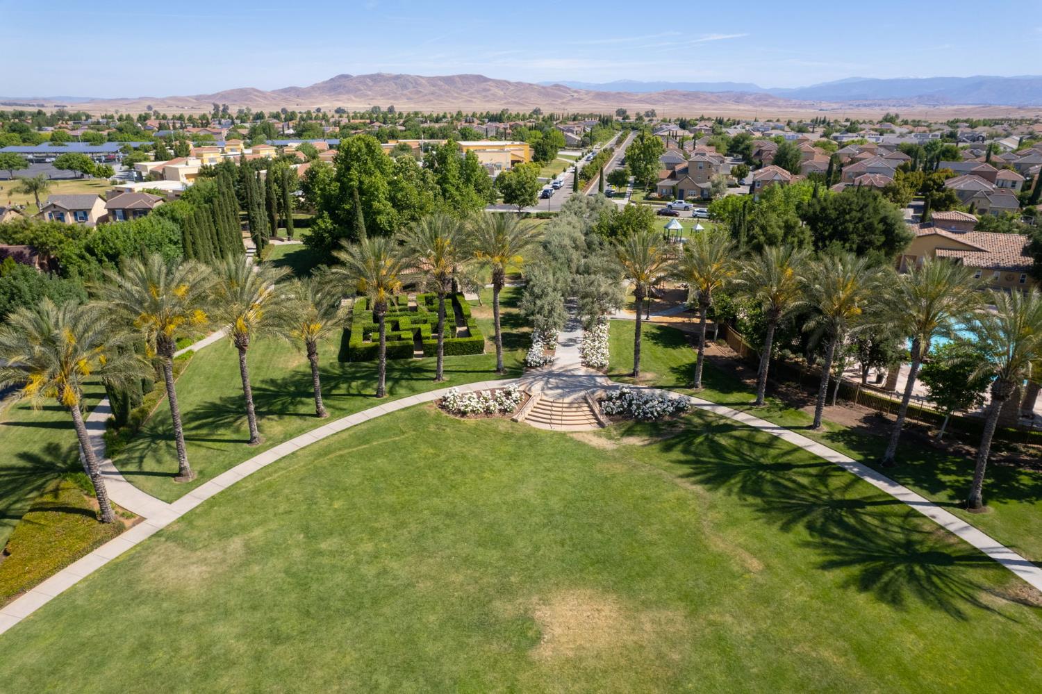 4122 Heritage Ave, Clovis, CA 93619