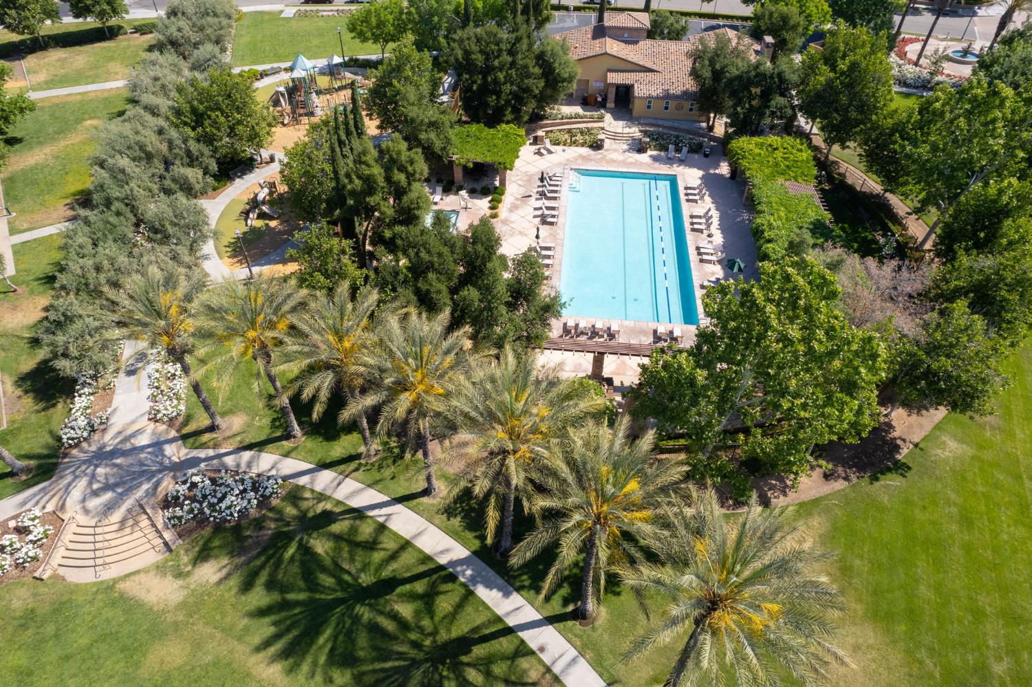 4122 Heritage Ave, Clovis, CA 93619