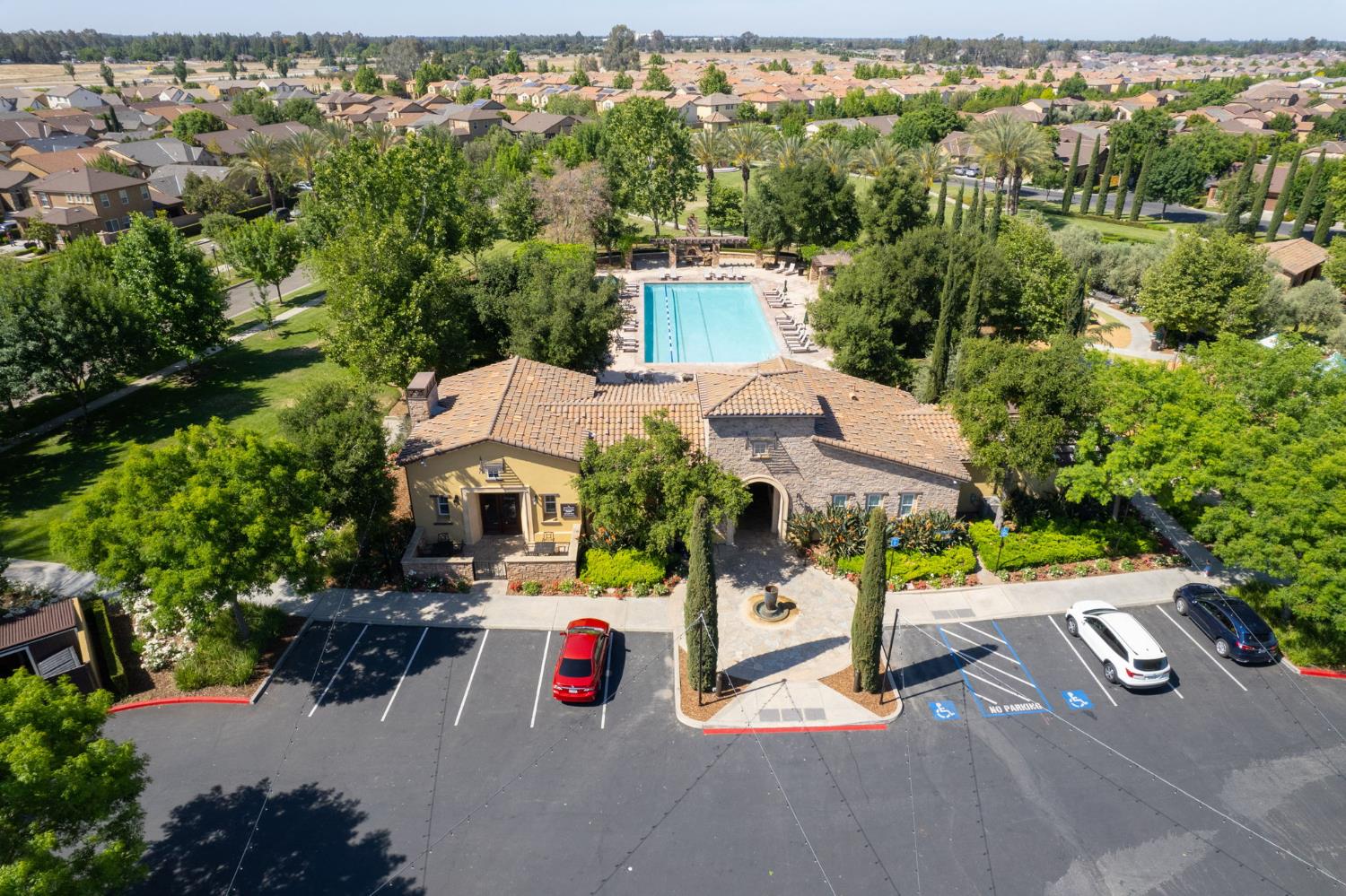 4122 Heritage Ave, Clovis, CA 93619