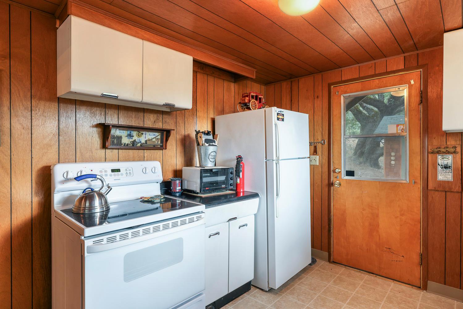 35913 Sierra Linda Dr, Wishon, CA 93669