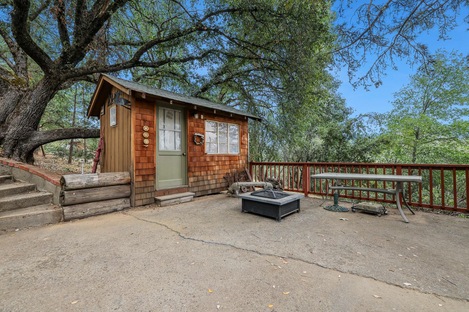 35913 Sierra Linda Dr, Wishon, CA 93669