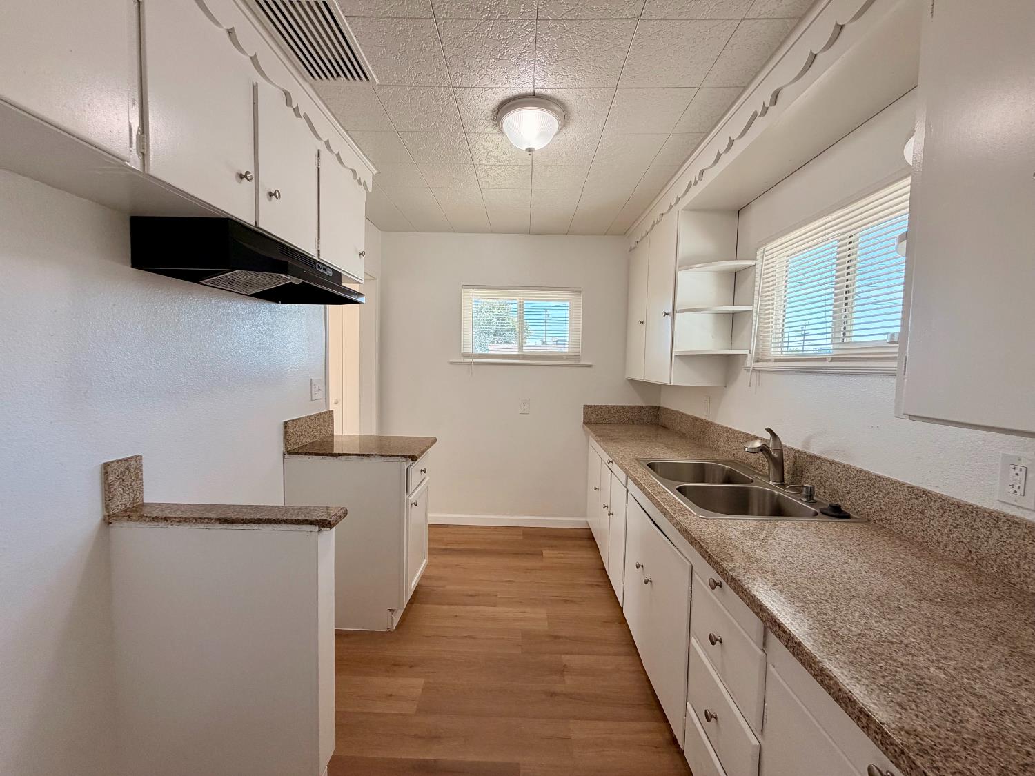 21225 S Feland Ave, Riverdale, CA 93656