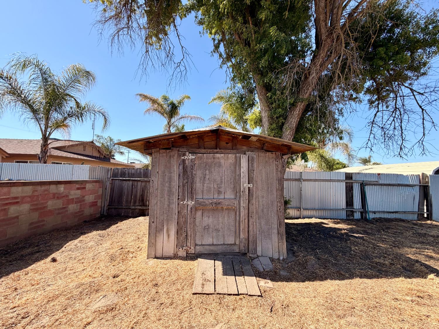 21225 S Feland Ave, Riverdale, CA 93656