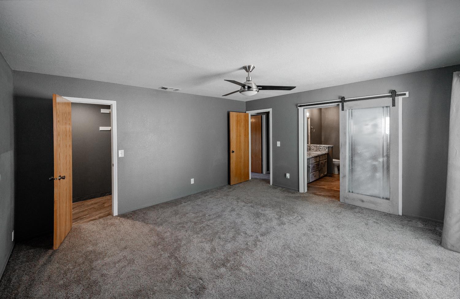 27386 Twin Ponds Rd, Clovis, CA 93619